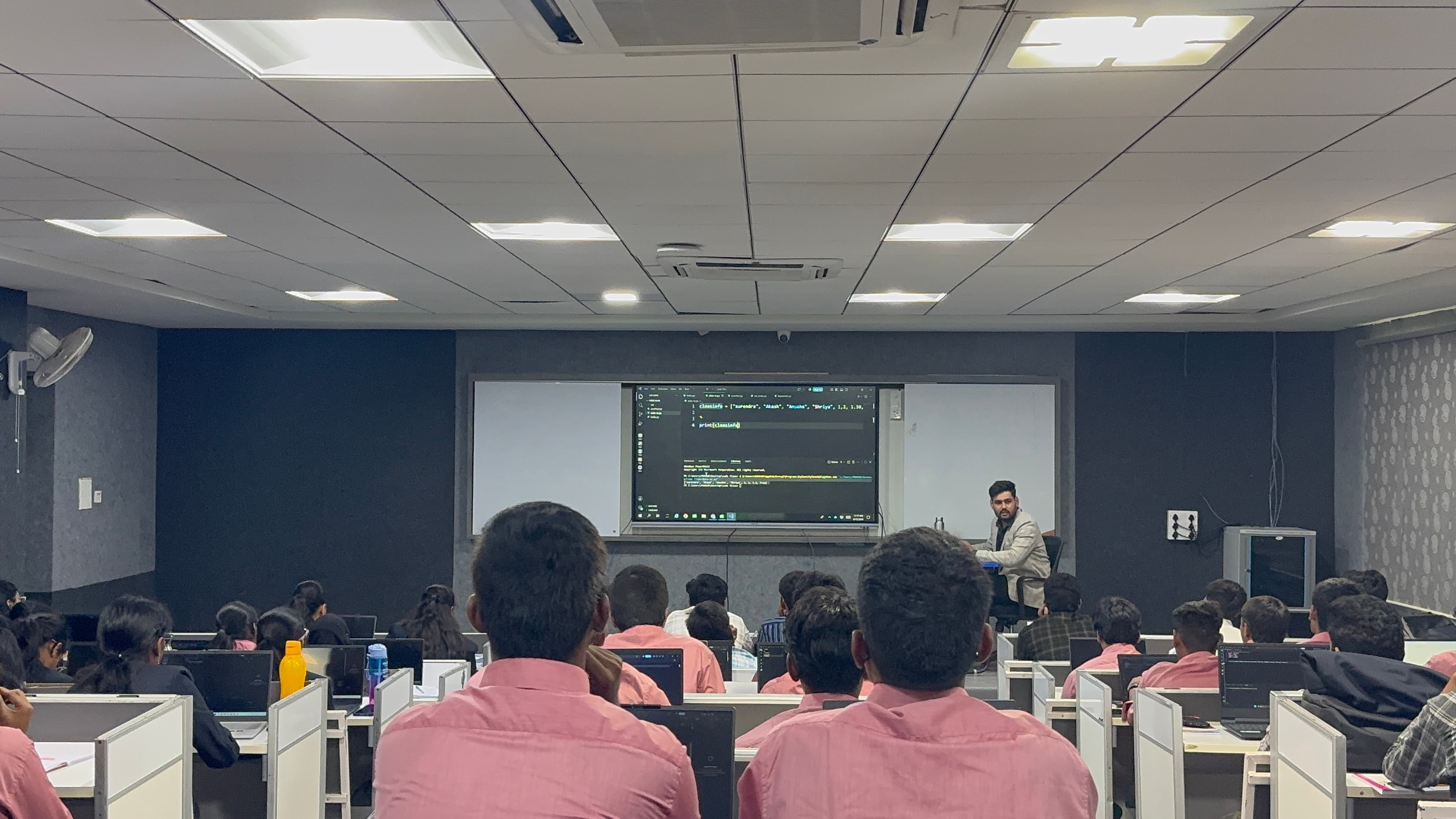 Students and faculty in a Generative AI training session